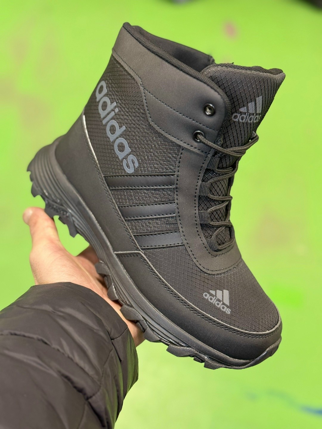 зимние кроссовки adidas,зимние кроссовки adidas в28054,зимние кроссовки adidas climaproof,кроссовки мужские зимние,кроссовки adidas зимние высокие с мехом adidas