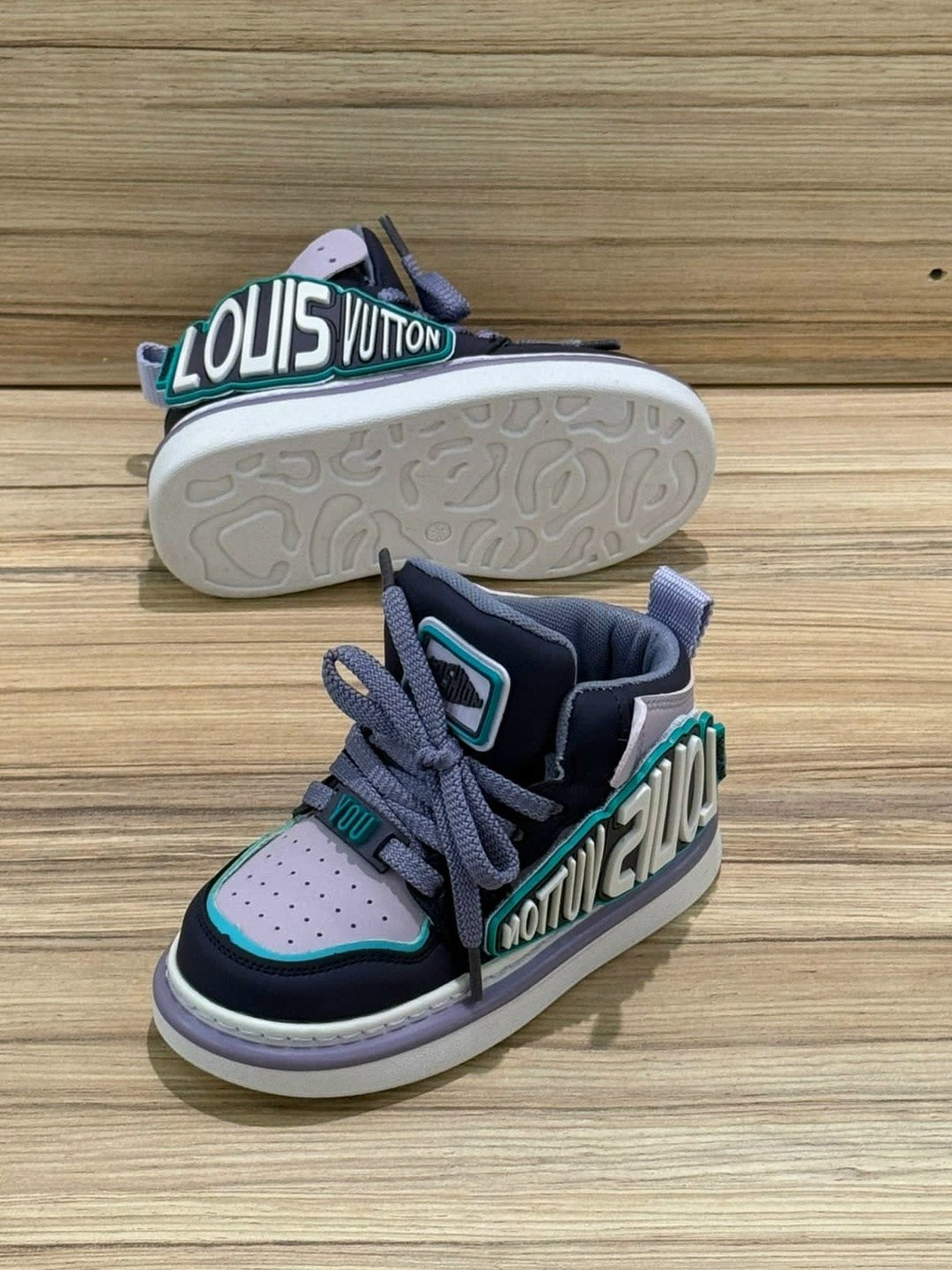 детские кроссовки,кроссовки, детская,кроссовки детские высоки,спортивная