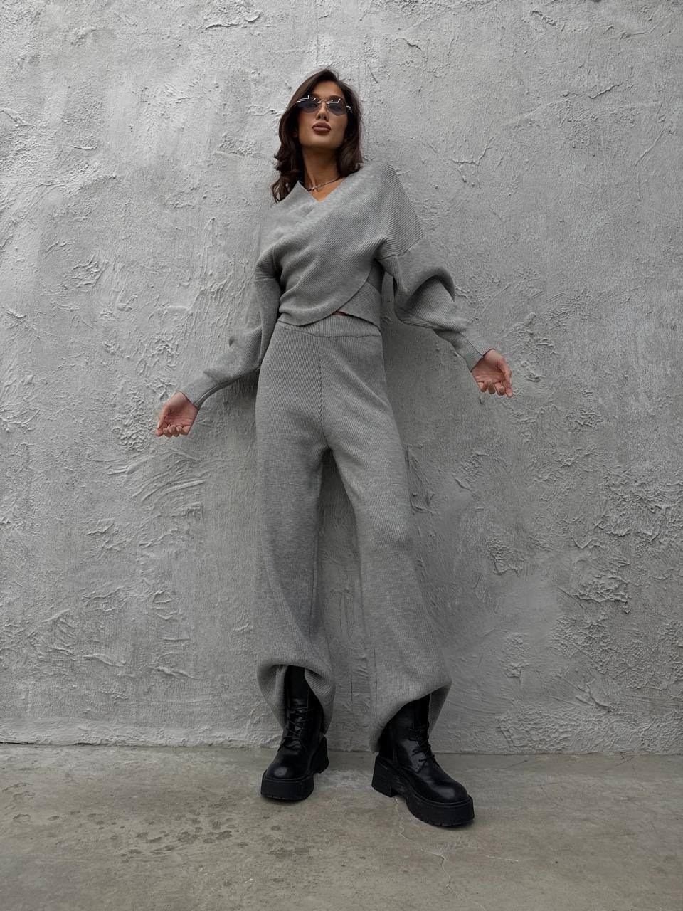 костюм вязаный,костюм трикотажный,трикотажный костюм с брюками,кашемировый брючный костюм,трикотажный костюм женский