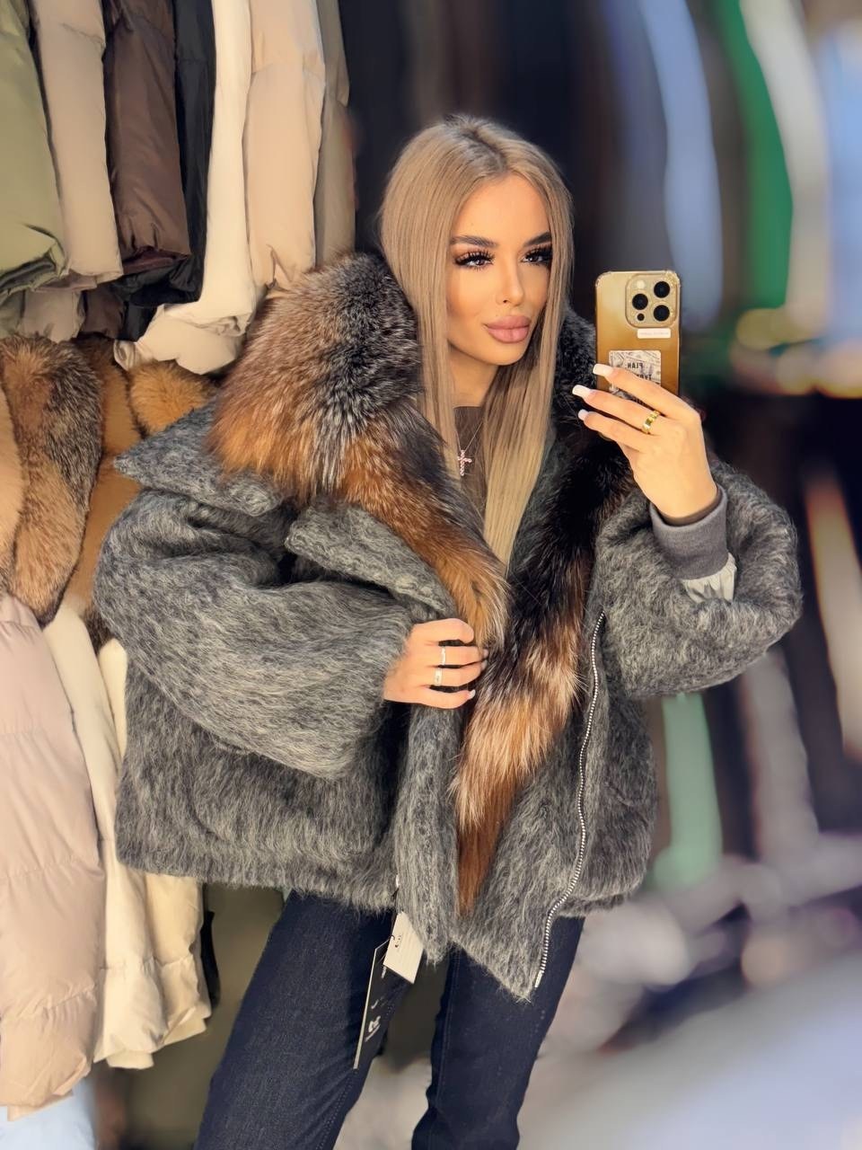 пуховики с натуральным мехом,джинсовая куртка с мехом,куртка с натуральным мехом,джинсовая куртка с мехом песца,джинсовка с мехом песца