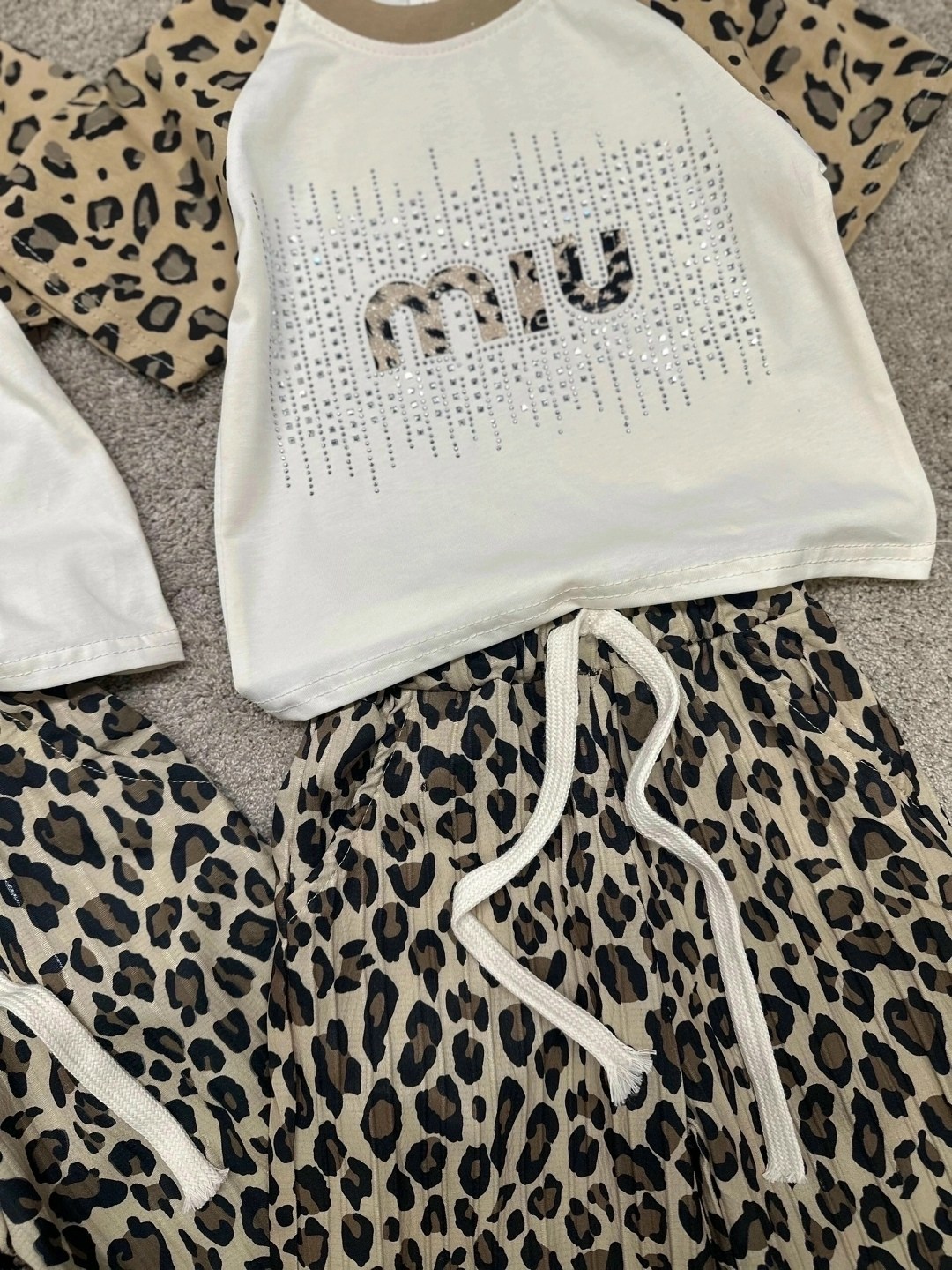 костюм комплекты,комплекты одежды для девочек,костюм детский,детские костюмы,костюмы для девочек