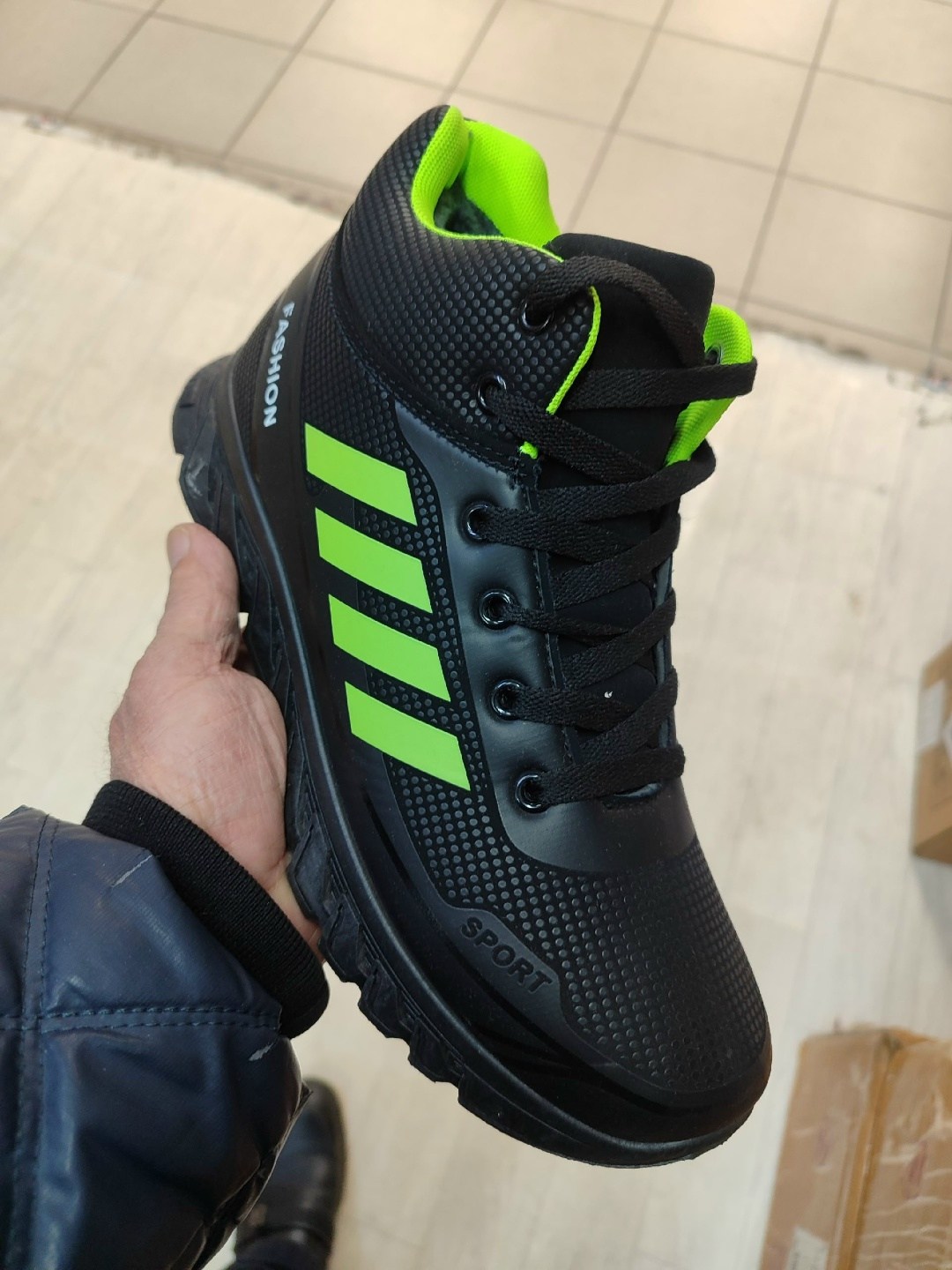 зимние кроссовки мужские,зимние кроссовки,,кроссовки для мужчин,спортивная