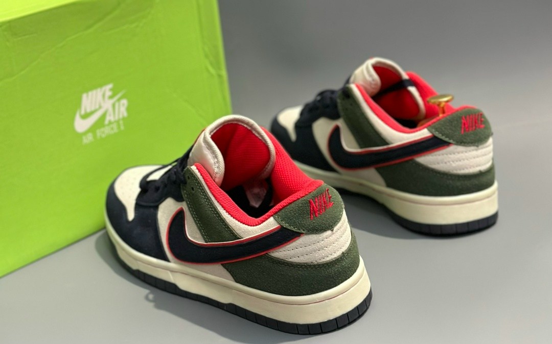 кроссовки nike sb dunk low,nike dunk low,кроссовки nike dunk sb,nike sb dunk low otomo katsuhiro,кроссовки nike dunk low black