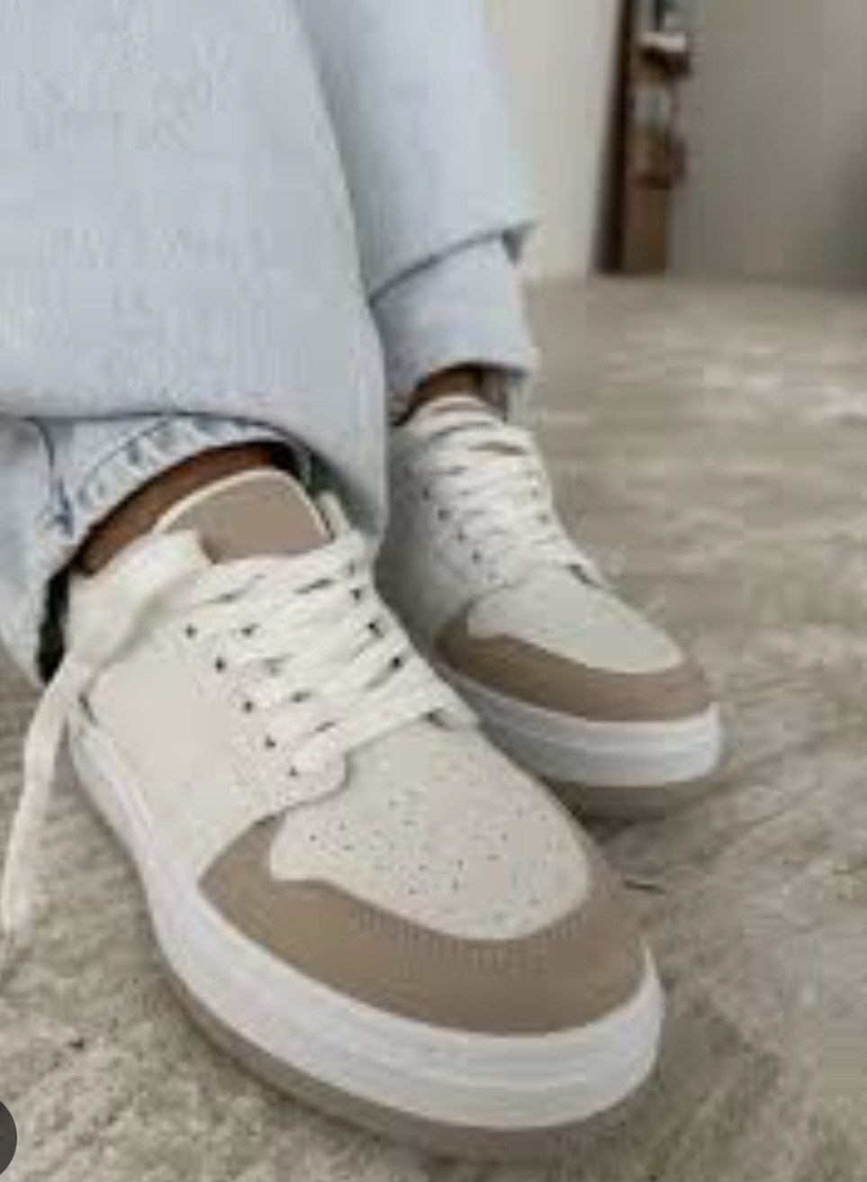 ,женские кроссовки,кроссовки бежевые,кроссовка,кроссовки классические