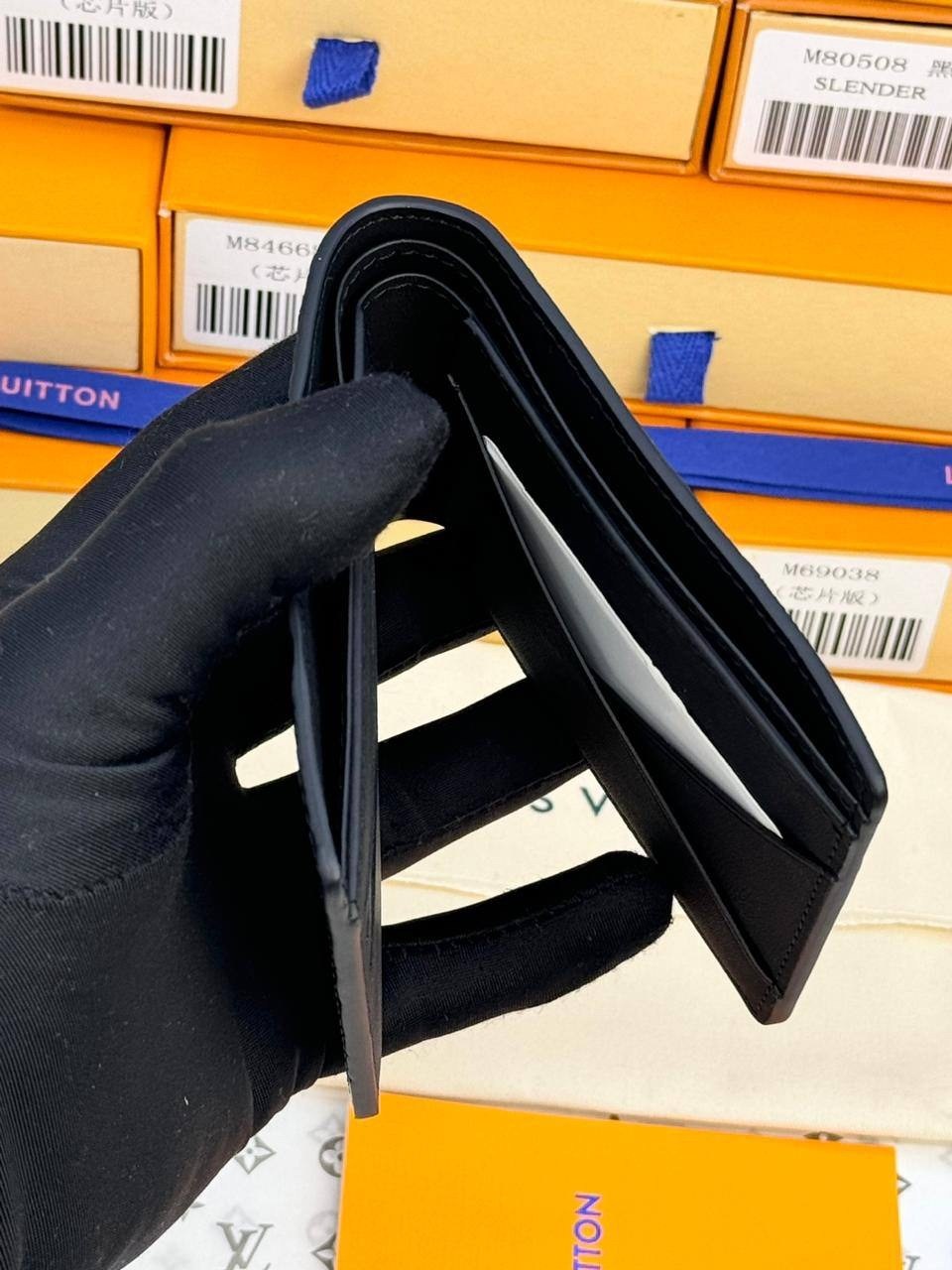 louis vuitton кошелек,портмоне мужское луи виттон,кошелек мужской louis vuitton,louis vuitton wallet,louis vuitton унисекс кошелек