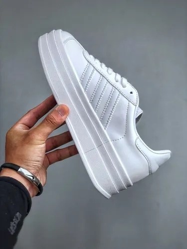 ,кроссовки adidas,белые кроссовки,кроссовки женские adidas,адидас супер стар