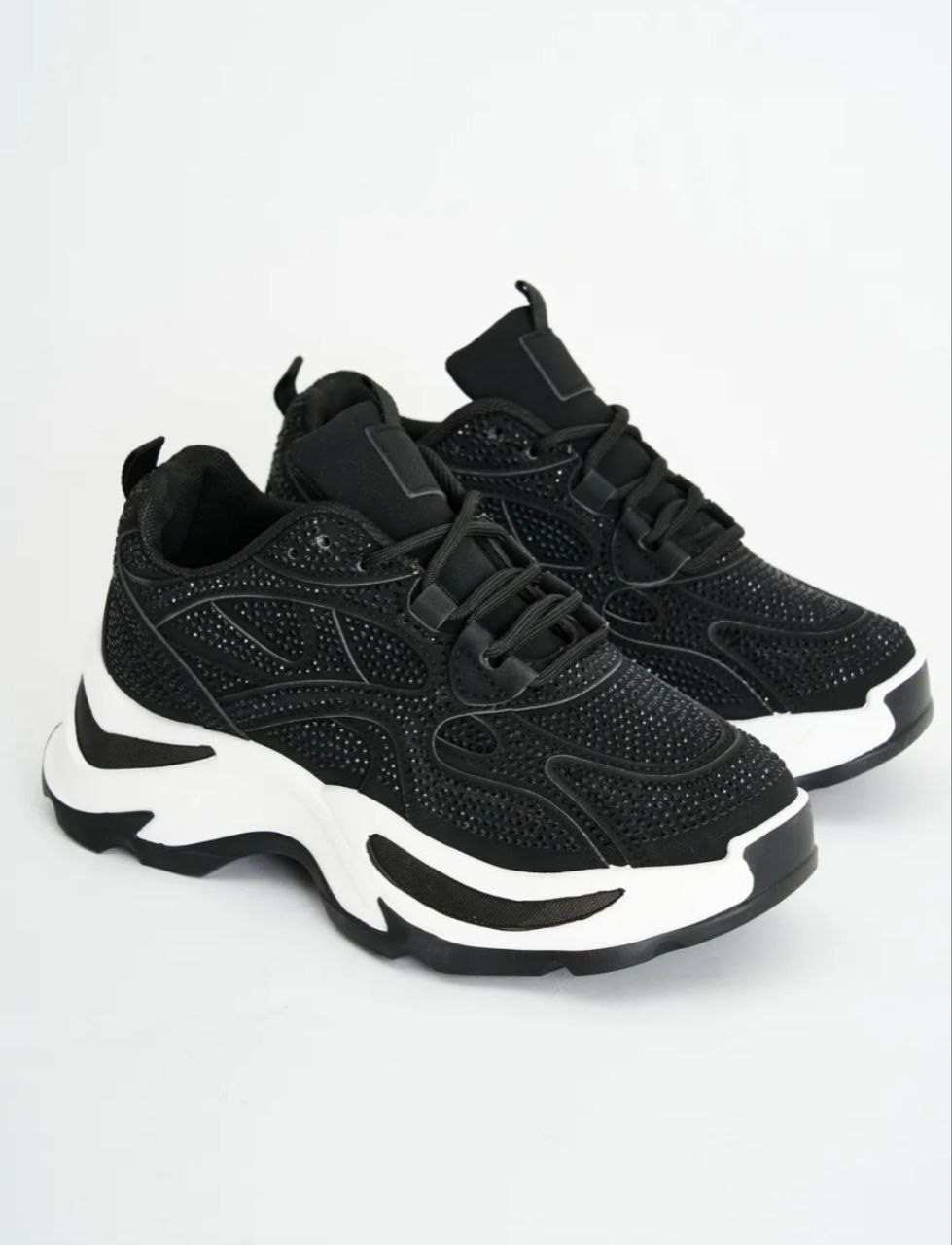 ,кроссовки женскиe,черные кроссовки,спортивная ,черные женские кроссовки