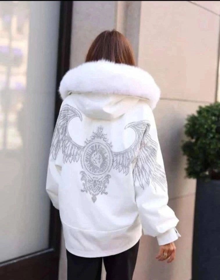 куртка бомбер-парка с капюшоном оверсайз крылья,куртка бомбер с капюшоном оверсайз,парка зимняя с мехом натуральным schikui_shop_furs цвет черный,бомбер с мехом писец,куртка бомбер с капюшоном оверсай