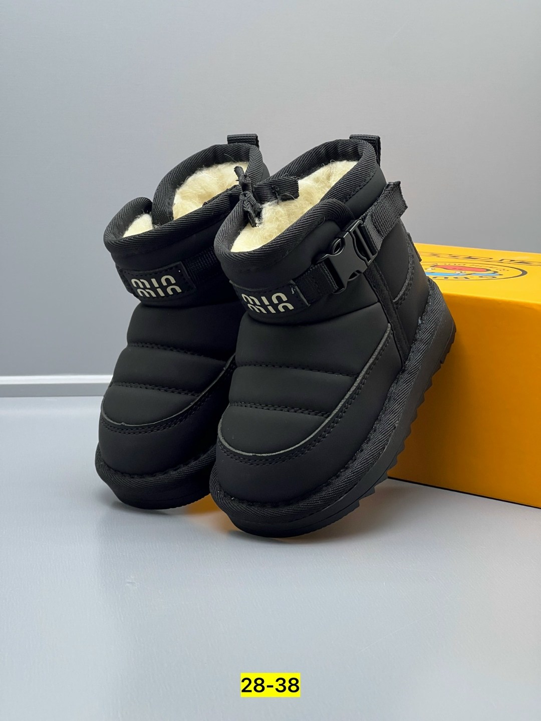 угги детские,зимние ботинки детские,угги детские зимние,,детские зимние дутики