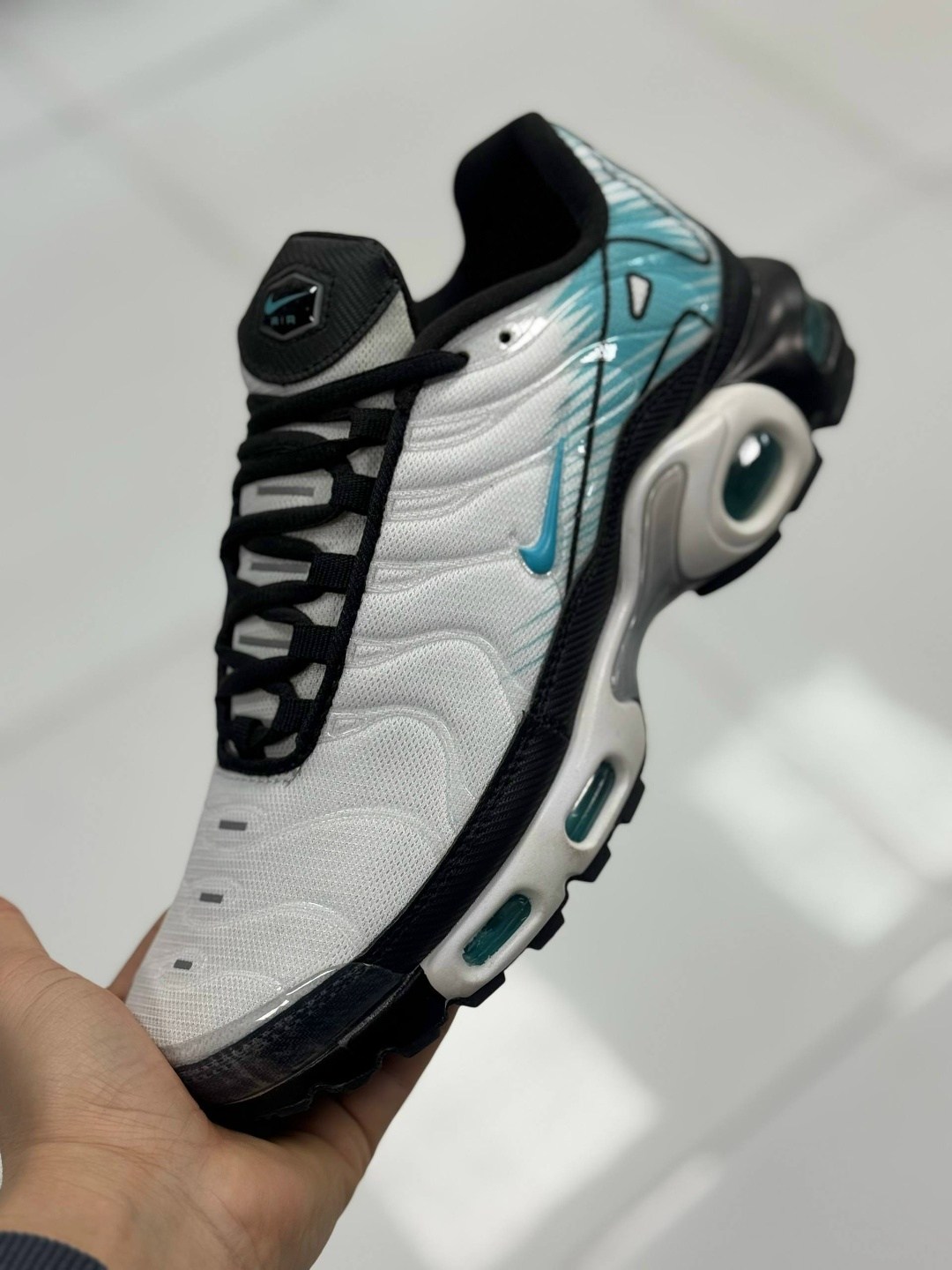 кроссовки nike air max plus tn,nike air max tn plus,кроссовки nike air max plus,кроссовки,nike air max tn