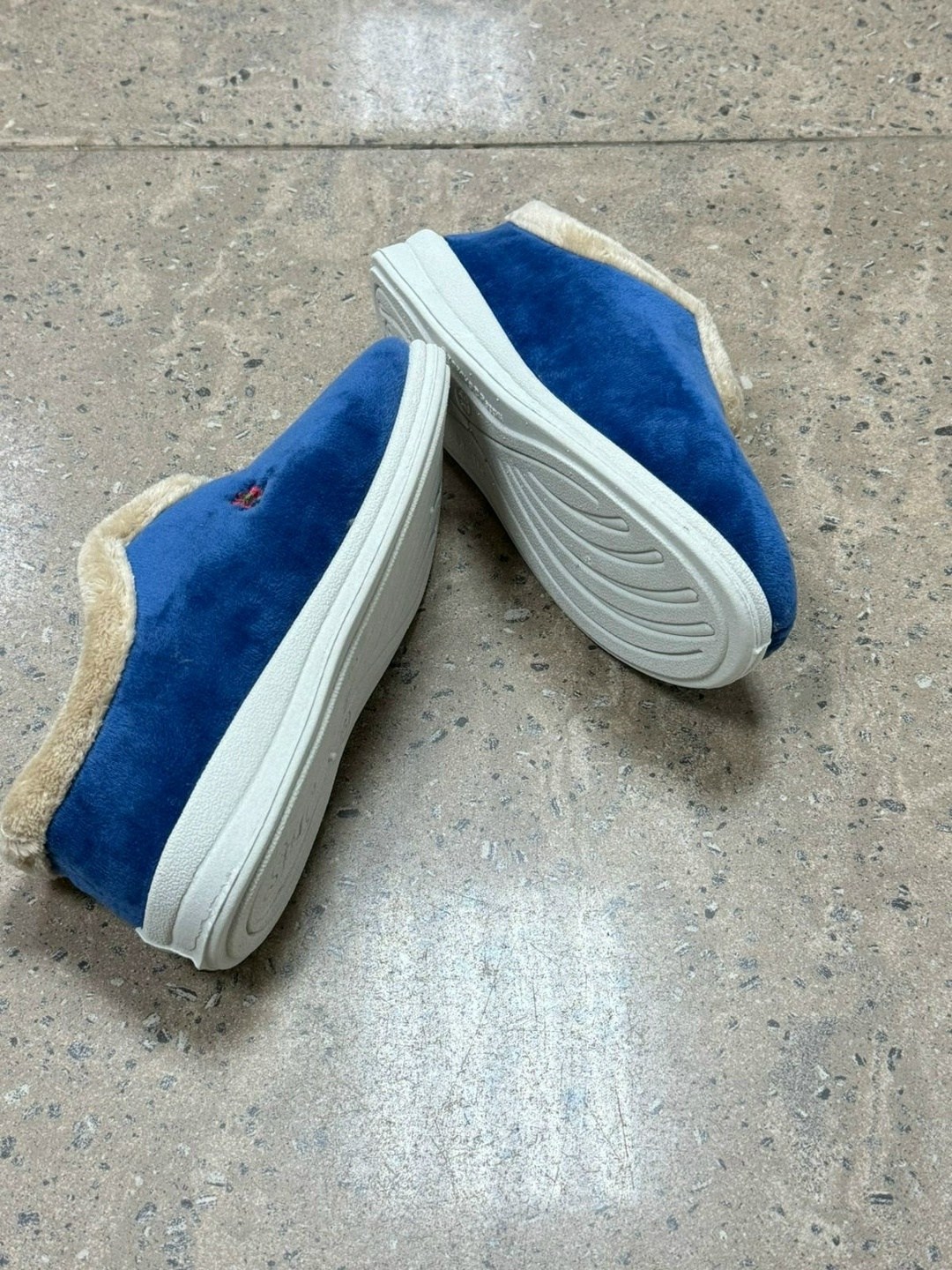 домашние тапочки,бабуши тапочки домашние теплые чуни,,женские домашние тапочки,тапочки теплые домашние чуни