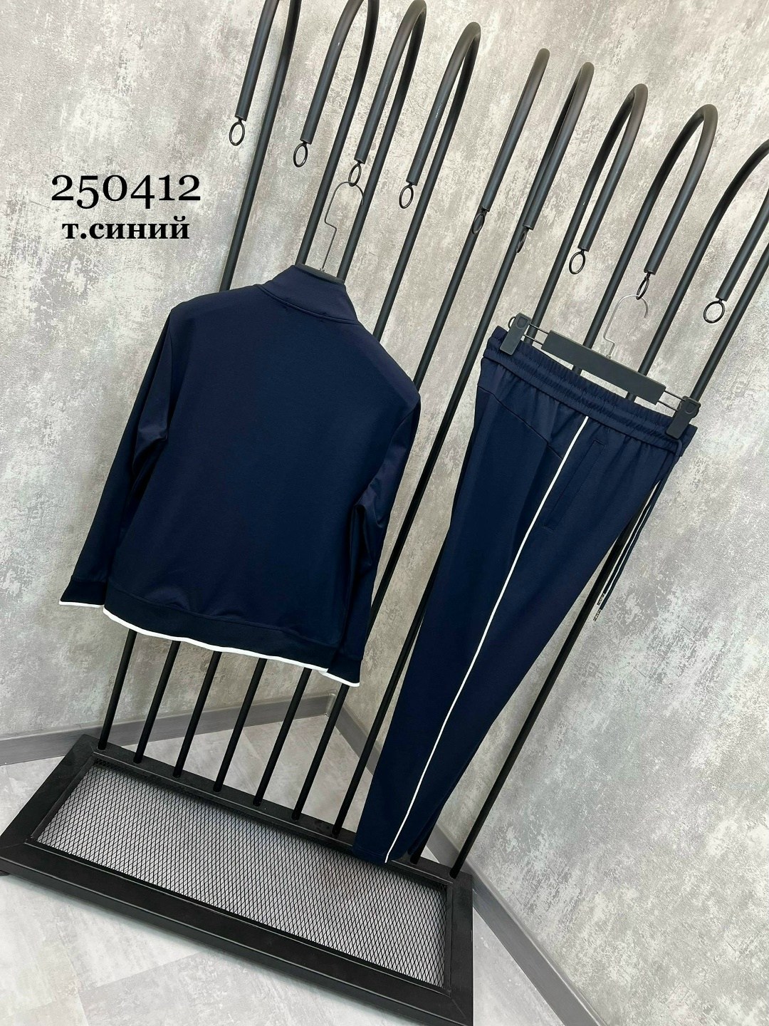 спортивный костюм brunello cucinelli,прогулочный костюм brunello cucinelli,спортивный костюм том форд мужской,костюм brunello cucinelli 5447 3,мужские спортивные костюмы