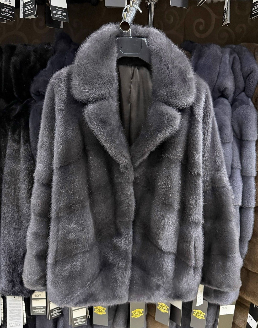 шуба норковая,норковая шуба в цвете "графит",шубка из меха европейской норки с английским воротником цвет графит,шуба из норки,шуба