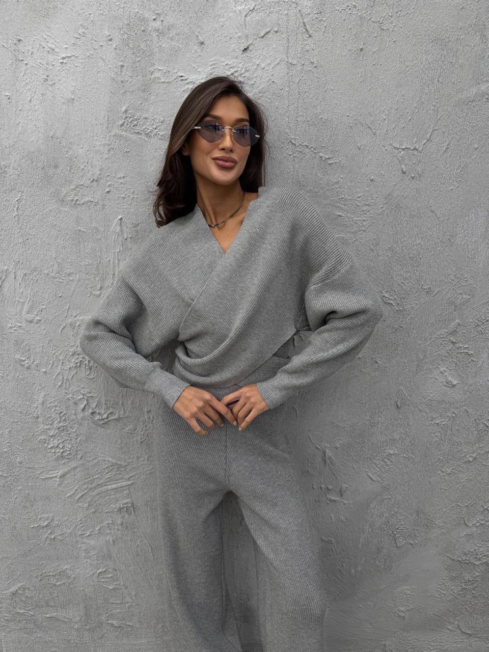 костюм вязаный,костюм трикотажный,трикотажный костюм с брюками,кашемировый брючный костюм,трикотажный костюм женский