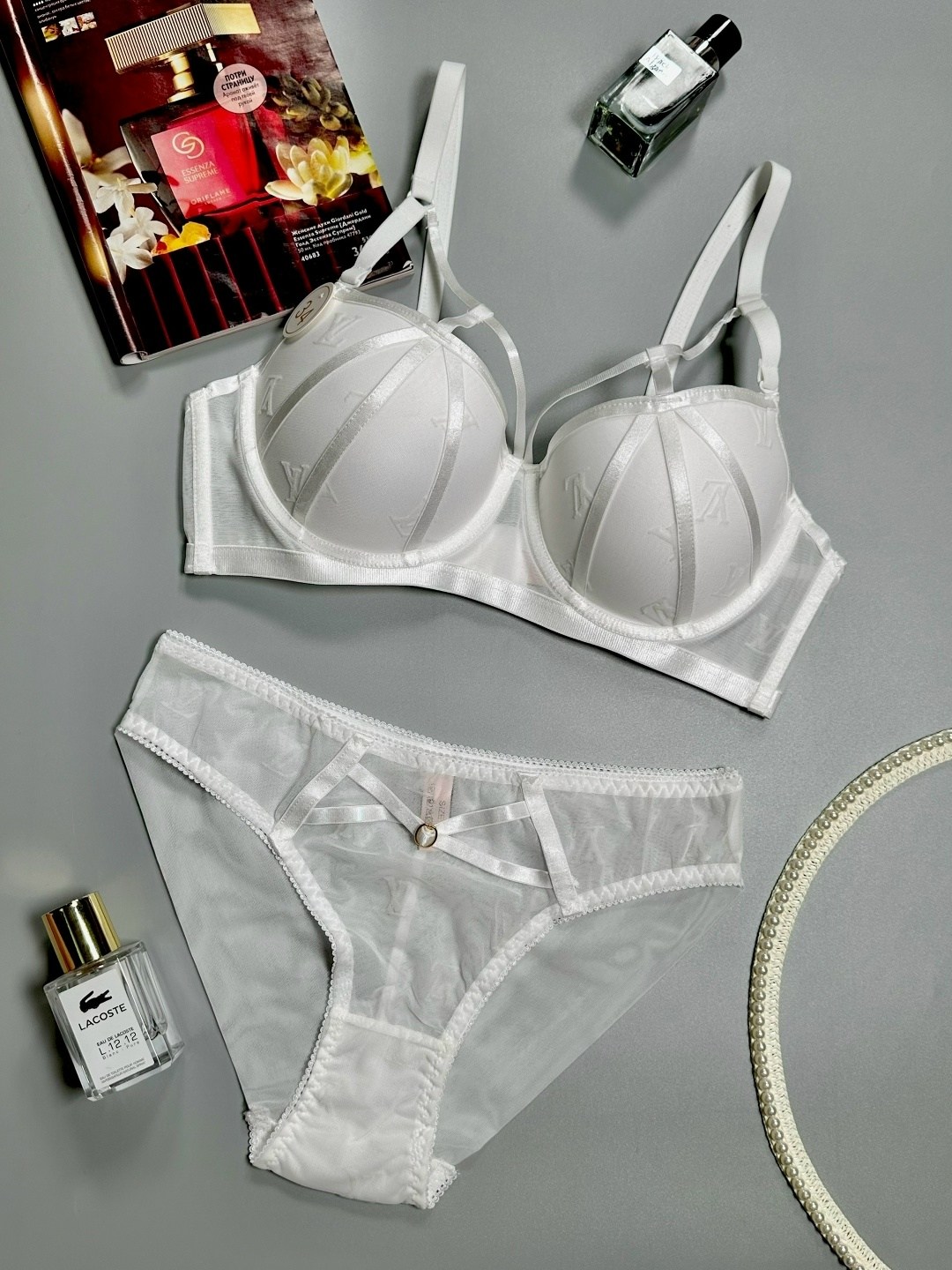 комплект женского нижнего белья,комплект нижнего белья,женские комплекты белья,нижнее белье женский,комплект нижнего белья с пуш ап