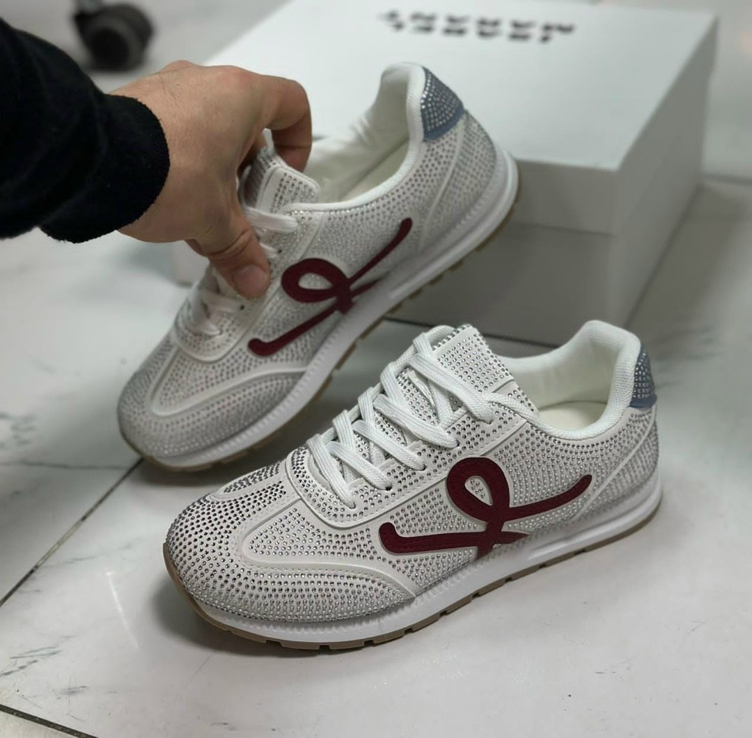 ,женские кроссовки chanel,кроссовки chanel,кроссовки женскиe,кроссовки женские брендовые