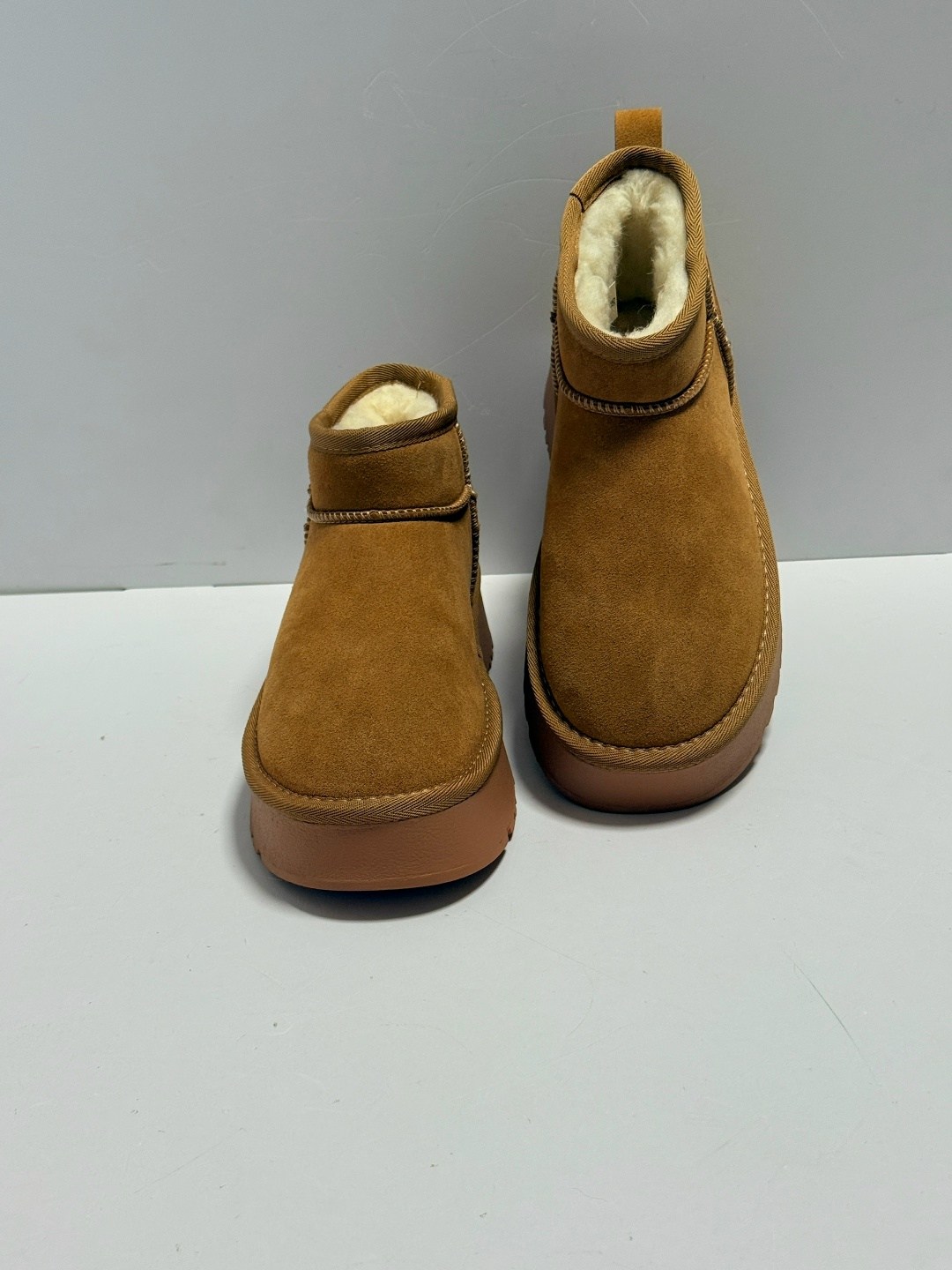 ,женские угги,женские угги на платформе,женская зимняя ,женская