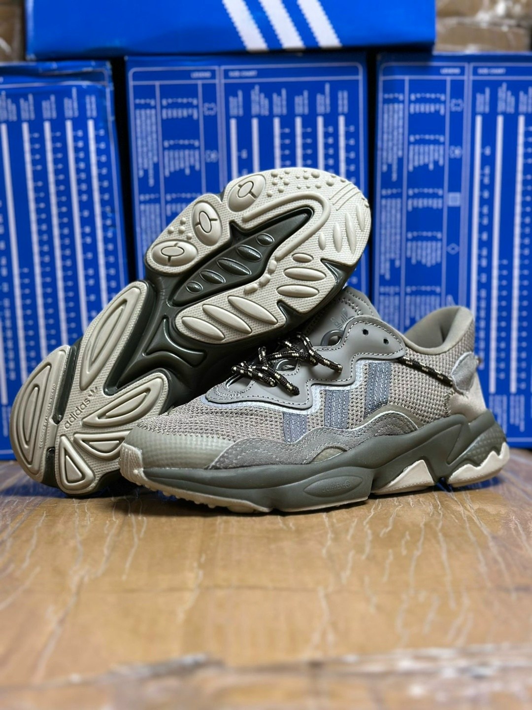 кроссовки adidas ozweego,кроссовки мужские adidas ozweego,adidas originals ozweego,кроссовки ozweego adidas originals,adidas ozweego