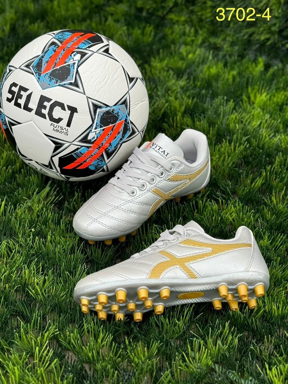 футбольная ,футбольная бутса, для футбола,футбольные кроссовки,спортивная