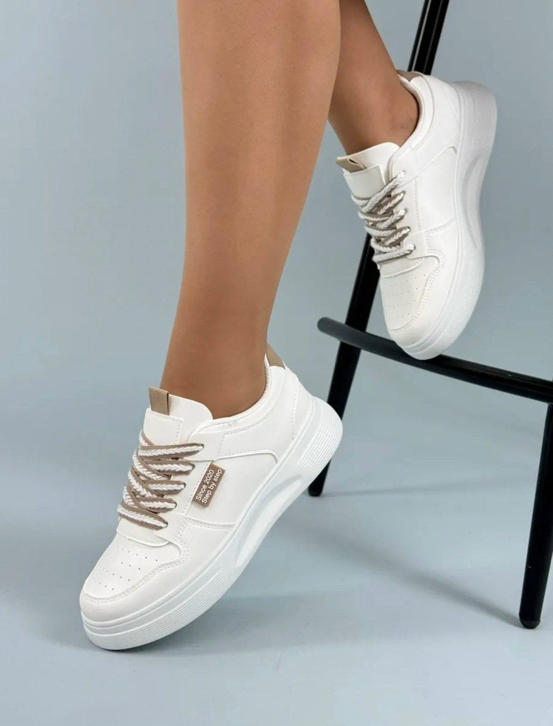 женские кроссовки,,кроссовки для девушек,женские кроссовки платформа,спортивная