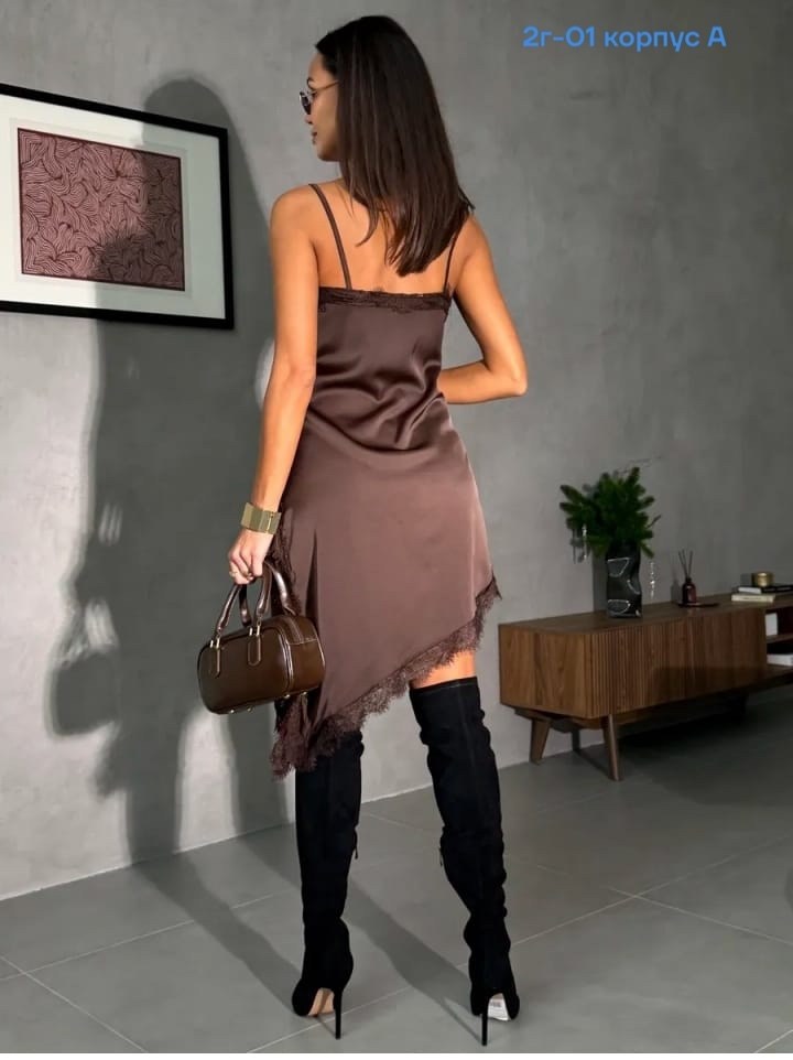 шоколадное платье-комбинация миди с кружевными вставками topshop,шелковое платье комбинация,платье комбинация,коричневое платье комбинация,платье вечернее