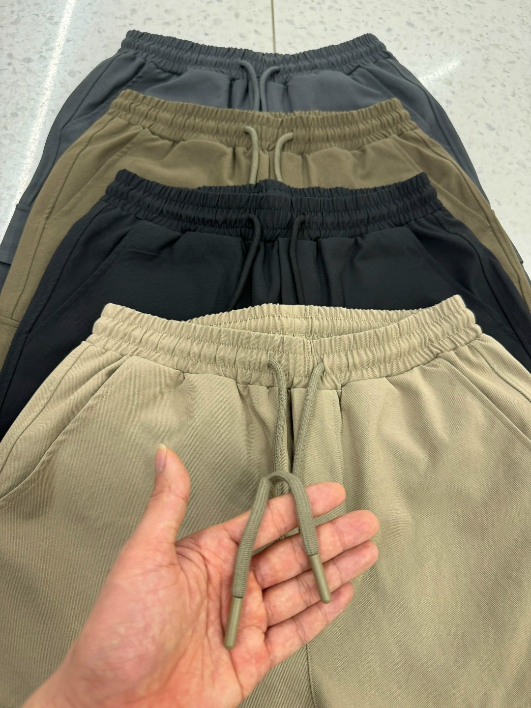 спортивные штаны мужские,спортивные штаны,мужские брюки,модные штаны,спортивные мужские брюки