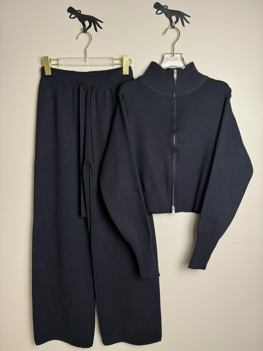 трикотажные костюмы,костюм двойка кашемир,костюм женский на флисе,cпортивный костюм женский на флисе,комплект костюм