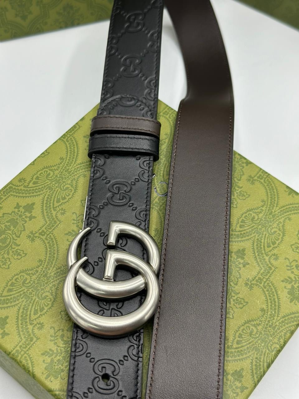 ремень gucci из натуральной кожи,ремень мужской кожаный gucci,ремень gucci,ремень гуччи двухсторонний,gucci женский кожаный ремень