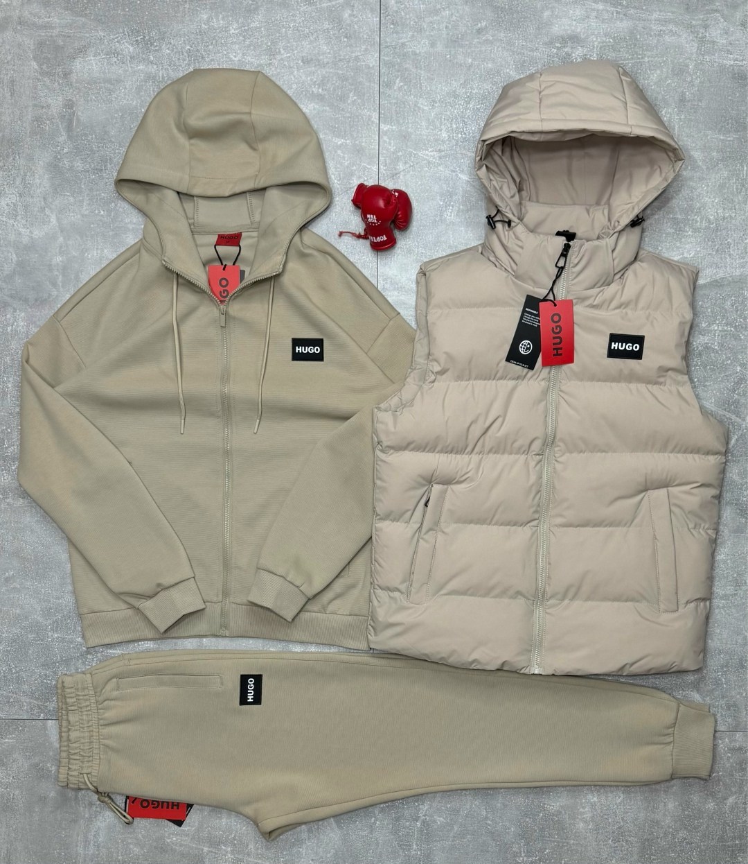 мужской спортивный костюм тройка hugo boss,жилетка мужская,мужской спортивный костюм,мужские жилеты