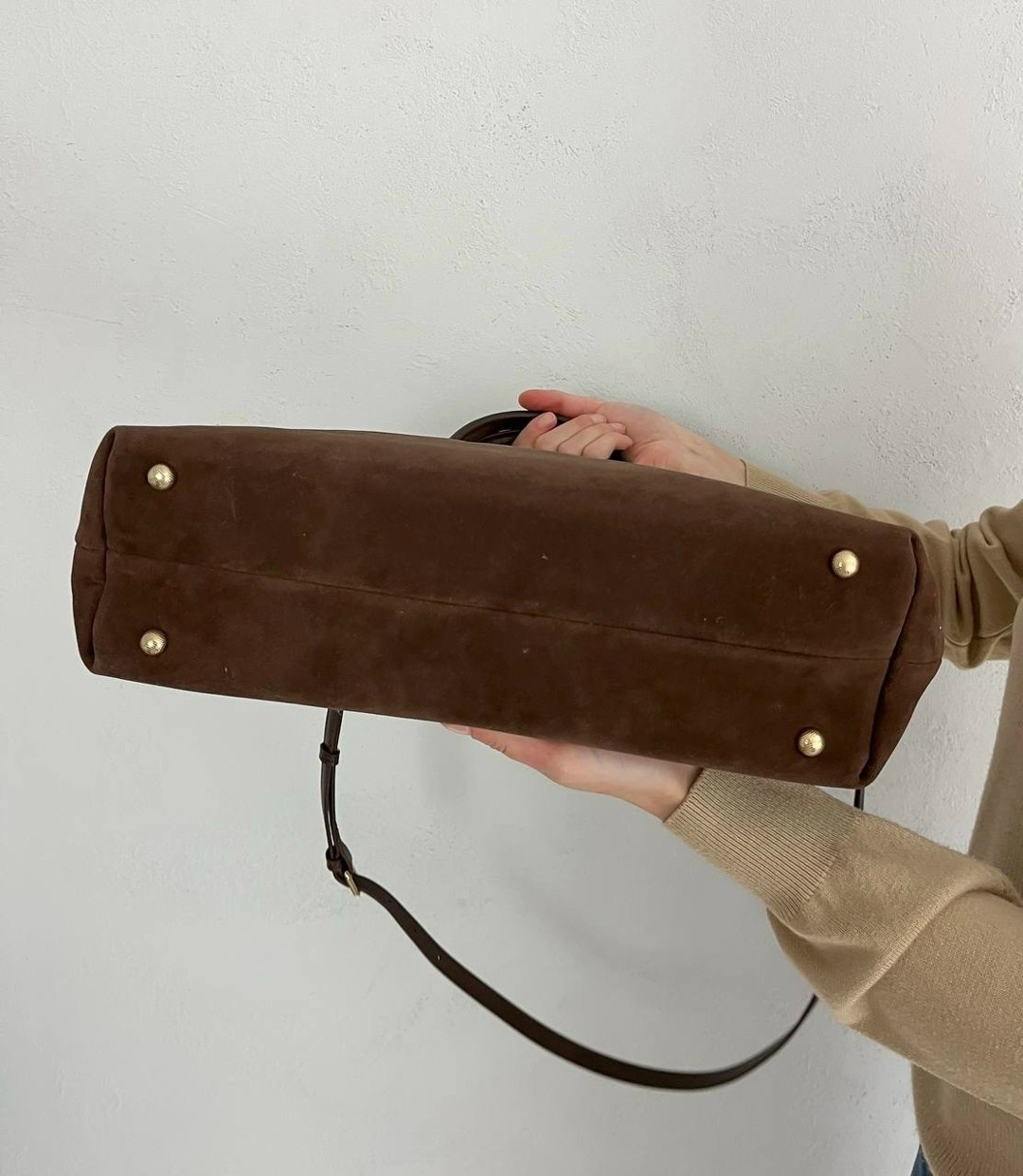 замшевая сумка,сумка balenciaga rodeo замш,женская замшевая сумка balenciaga черная 35х23,сумка женская натуральная замша,сумка замшевая balenciaga ibragim style цвет черный