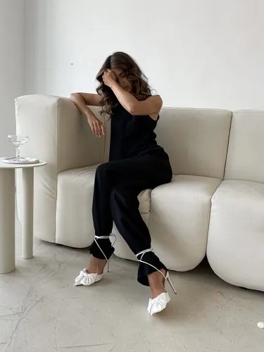 брючный костюм,брюки с жилеткой,костюм брючный классический с жилетом emberens,брюки и жилетка женская,жилет и брюки