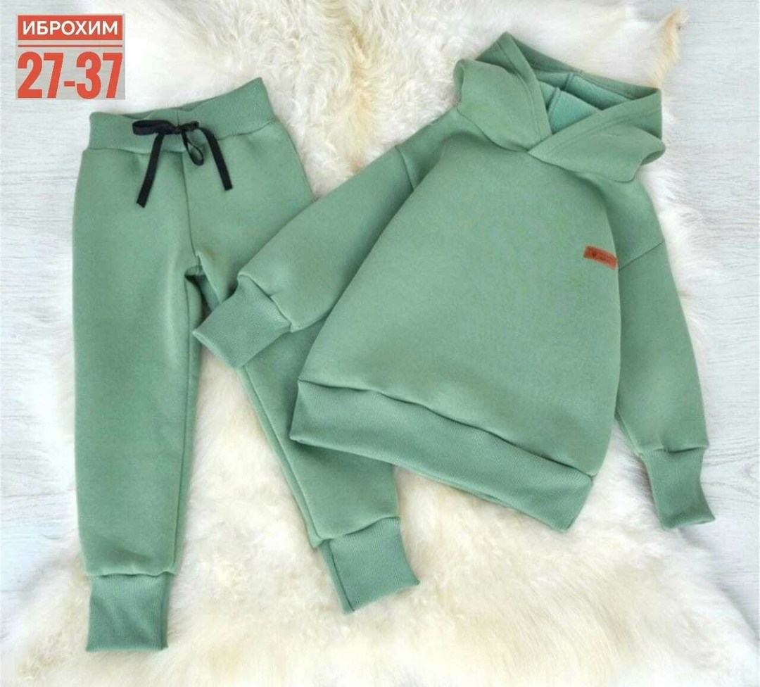 детский костюм из футера с начесом,детский спортивный костюм из футера,спортивные костюмы на флисе,детский спортивный костюм из футера с начесом,костюм детский