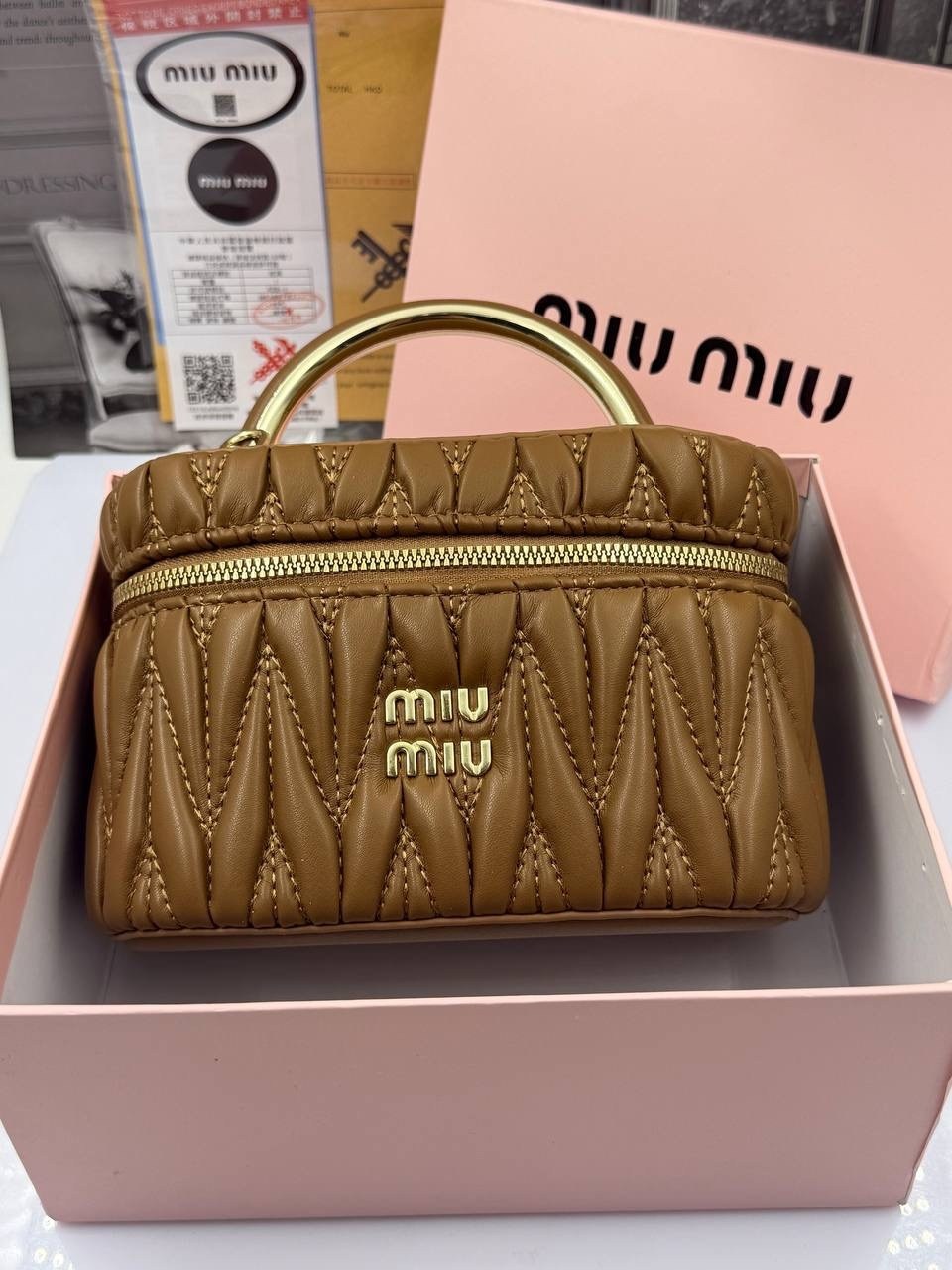 сумка miu miu,женская сумка miu miu,сумка,сумка женская,сумка миу миу