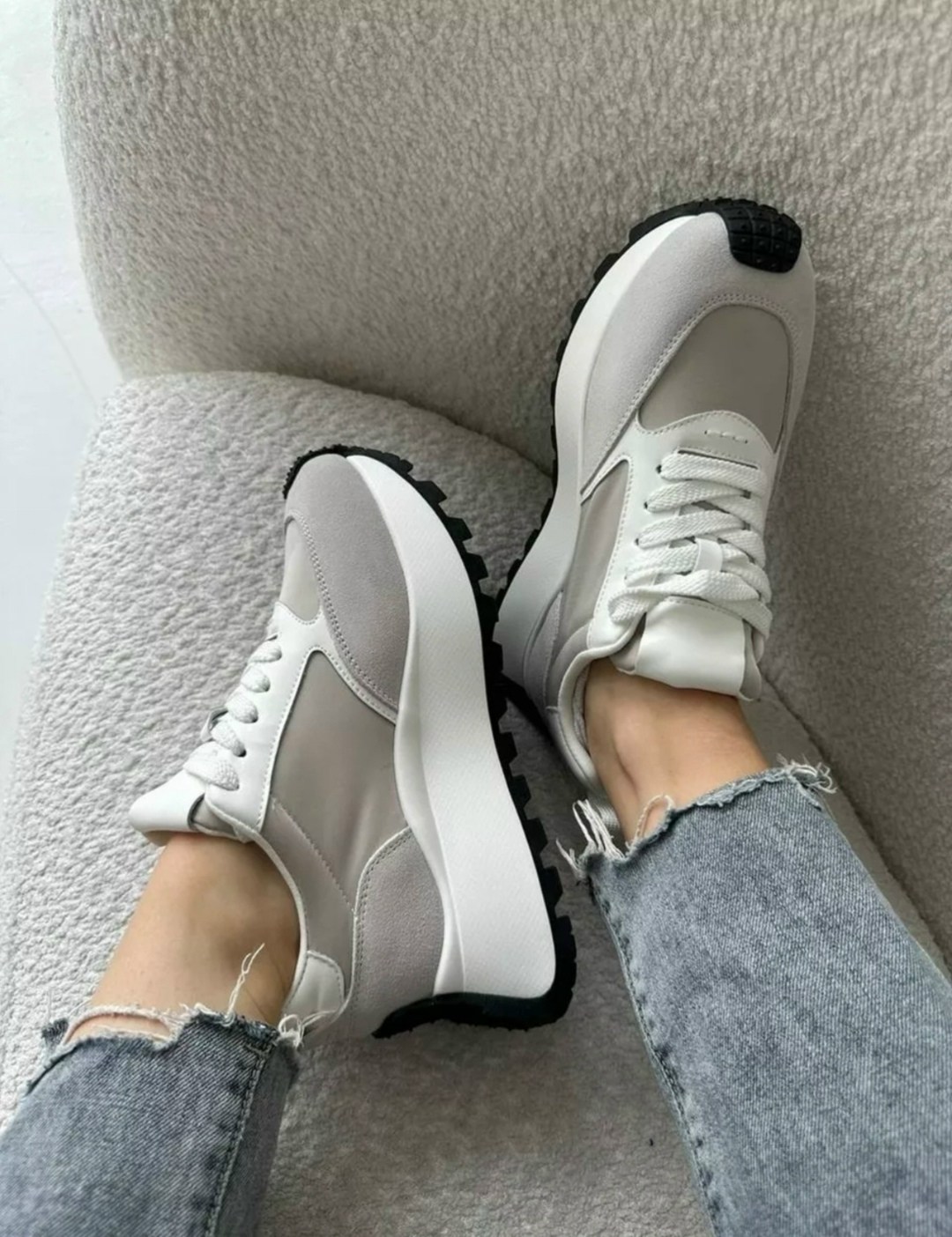 кроссовки женскиe,стильные женские кроссовки,кроссовки женские модные,кроссовки стильные,