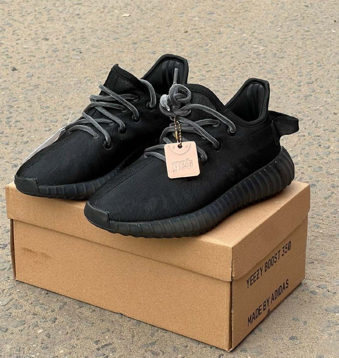 кроссовки adidas yeezy boost 350,кроссовки adidas yeezy boost,adidas yeezy boost 350,adidas yeezy boost 350 v 2,adidas yeezy boost