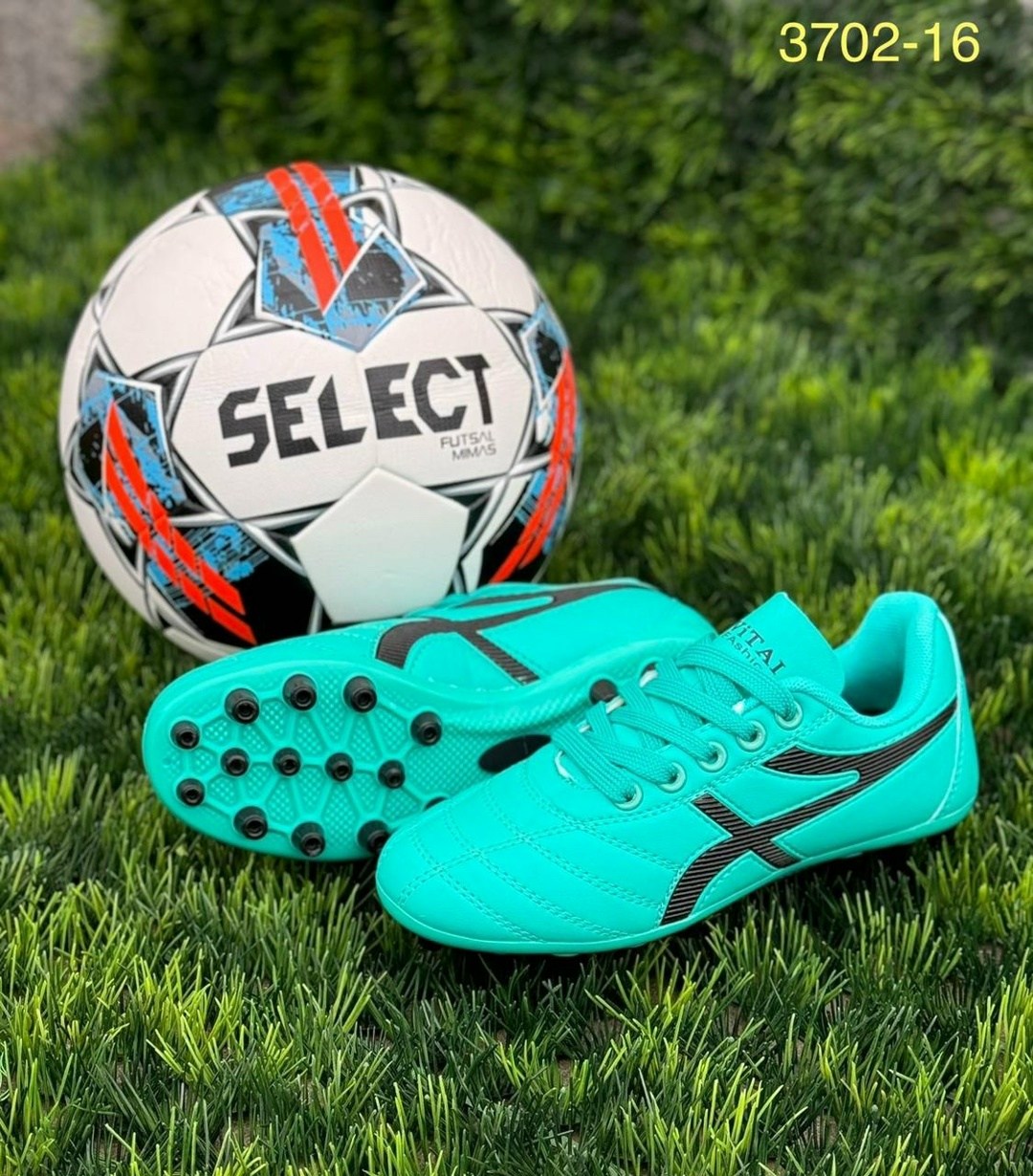 футбольная ,футбольная бутса, для футбола,футбольные кроссовки,спортивная