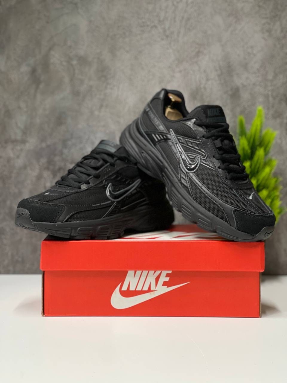 кроссовки nike initiator,кроссовки nike,мужские кроссовки nike,кроссовки nike initiator цвет черный,кроссовки мужские женские