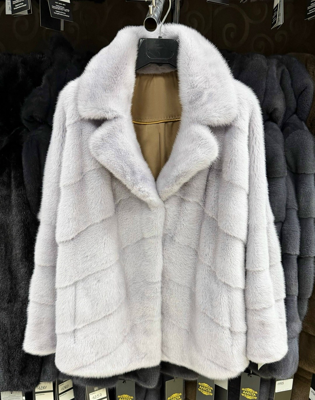 норковая шуба,норковая шуба цельная белая автоледи,белая норковая шуба автоледи,шуба,шубка