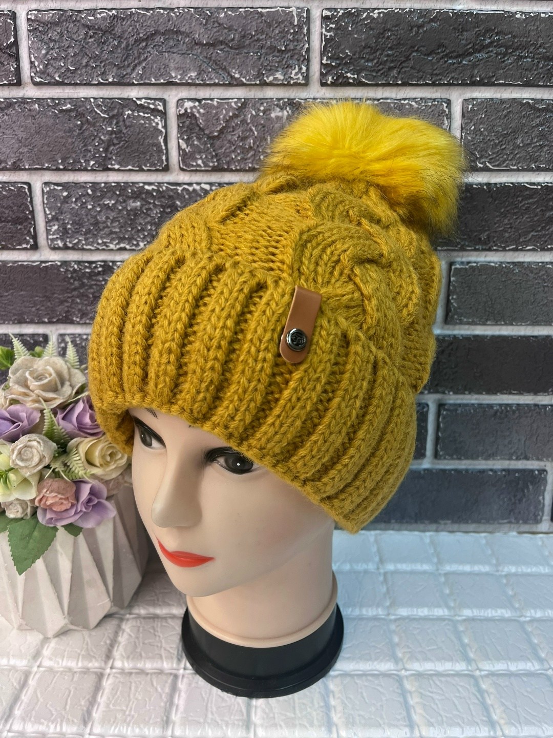 женская вязаная шапка,шапка женская,вязаная шапка,шапка вязанная,женская вязанная шапка