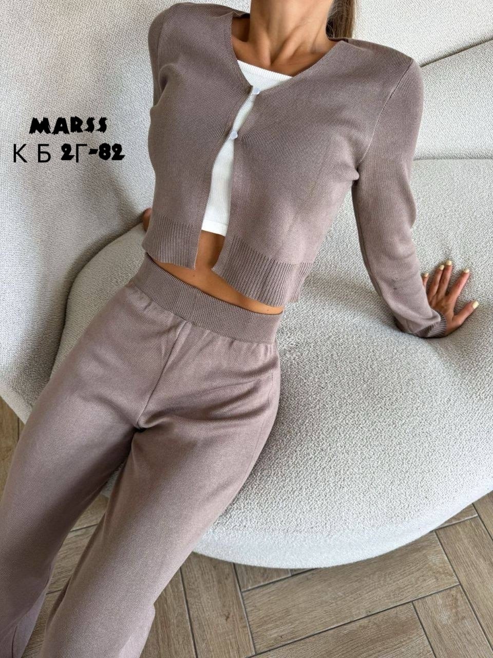 костюм трикотажный двойка,костюм трикотажный,женские костюмы,стильные костюмы,костюм двойка