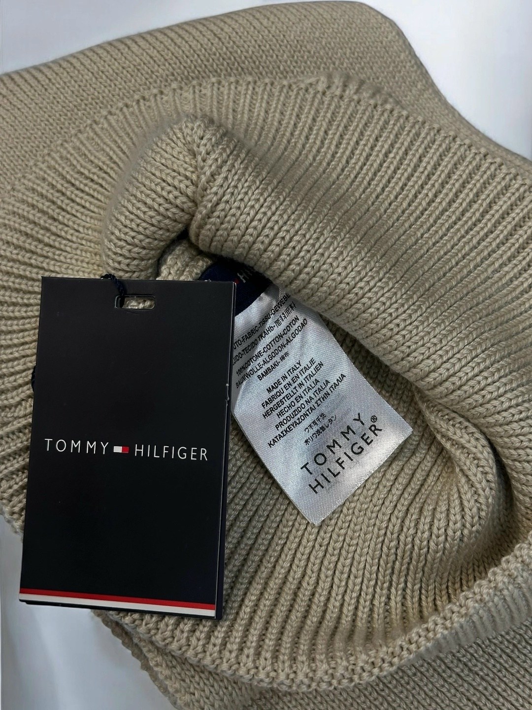 шарф томми хилфигер,шарф томми хилфигер серый,tommy hilfiger шапка,шарф tommy hilfiger,шарф мужской tommy hilfiger
