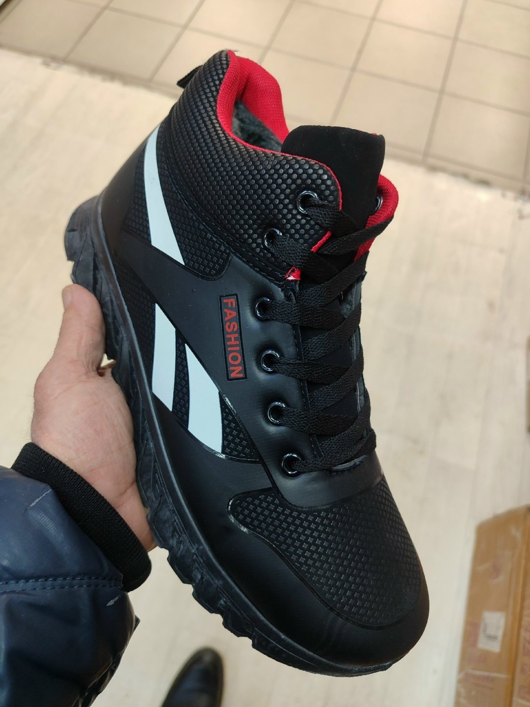 зимние кроссовки мужские,зимние кроссовки,,кроссовки для мужчин,спортивная