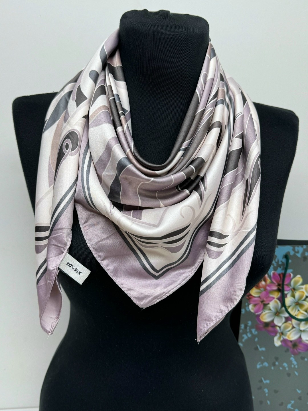 шелковый женский платок,платки шелковые,платки женские,платки шарф,атласный платок