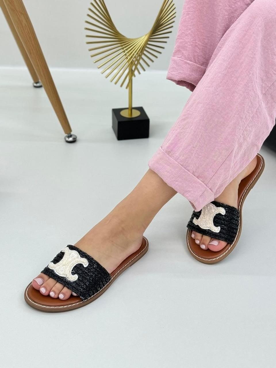 шлепки селин,шлепанцы celine,,шлепанцы женские,сандалии стильные