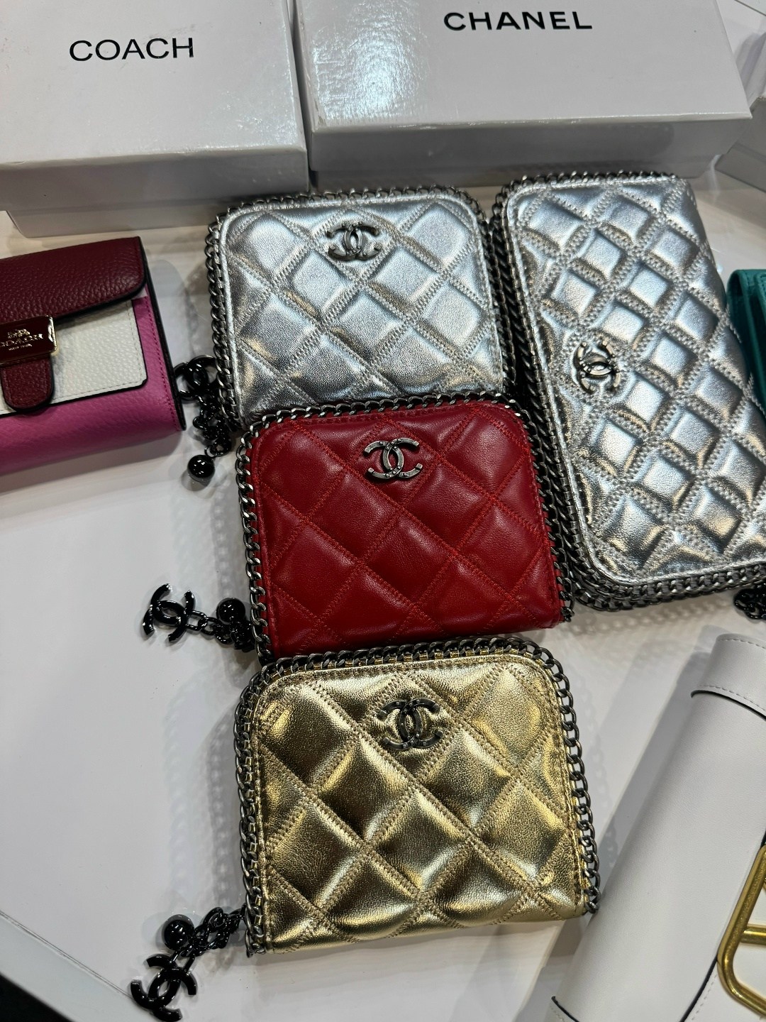 кошелек valentino,брендовый кошелек valentino,брендовый кошелек valentino garavani,сумка valentino,женский кошелек