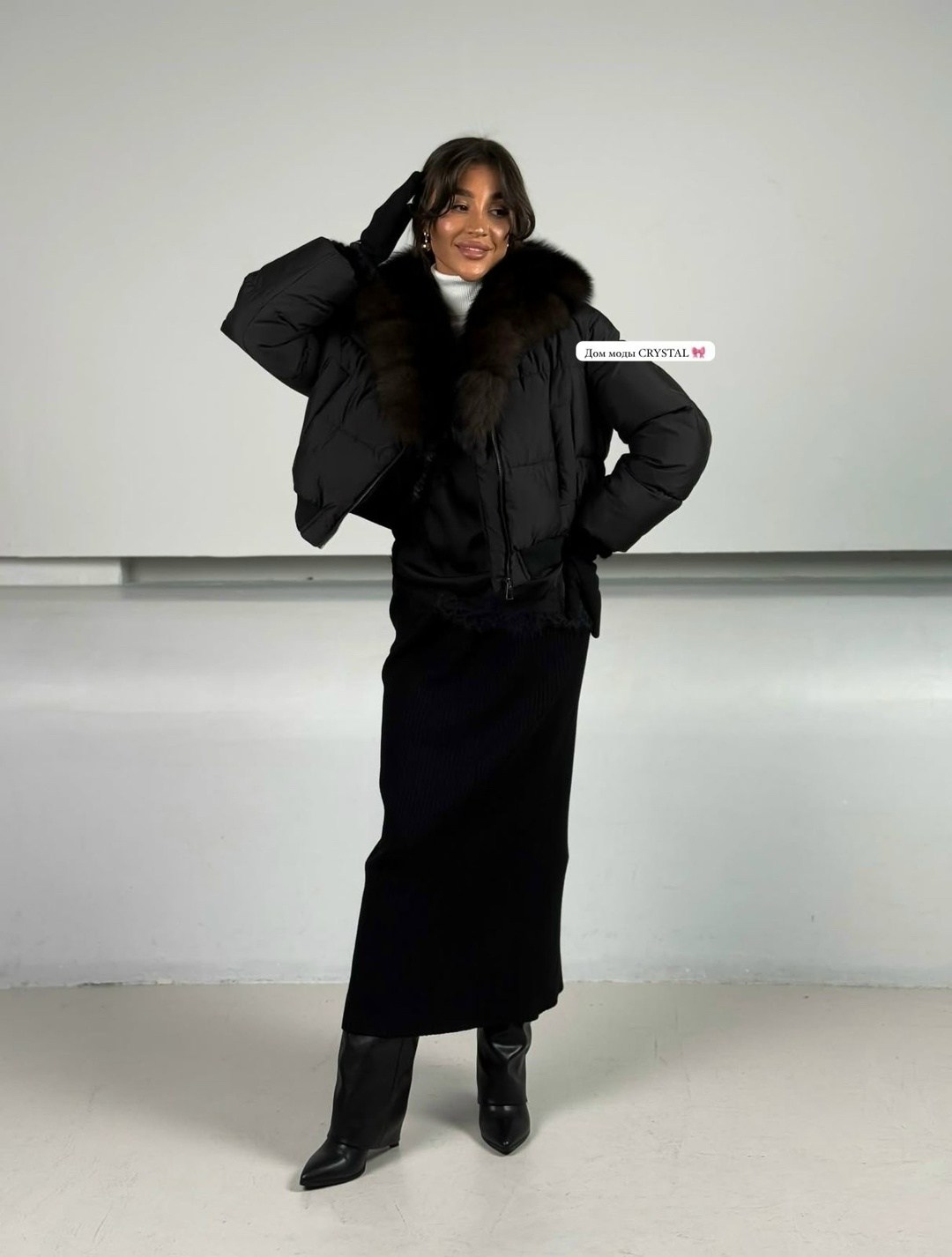 черный пуховик,пуховик женский,пуховик с меховым воротником,пуховик с натуральным мехом,короткий женский пуховик