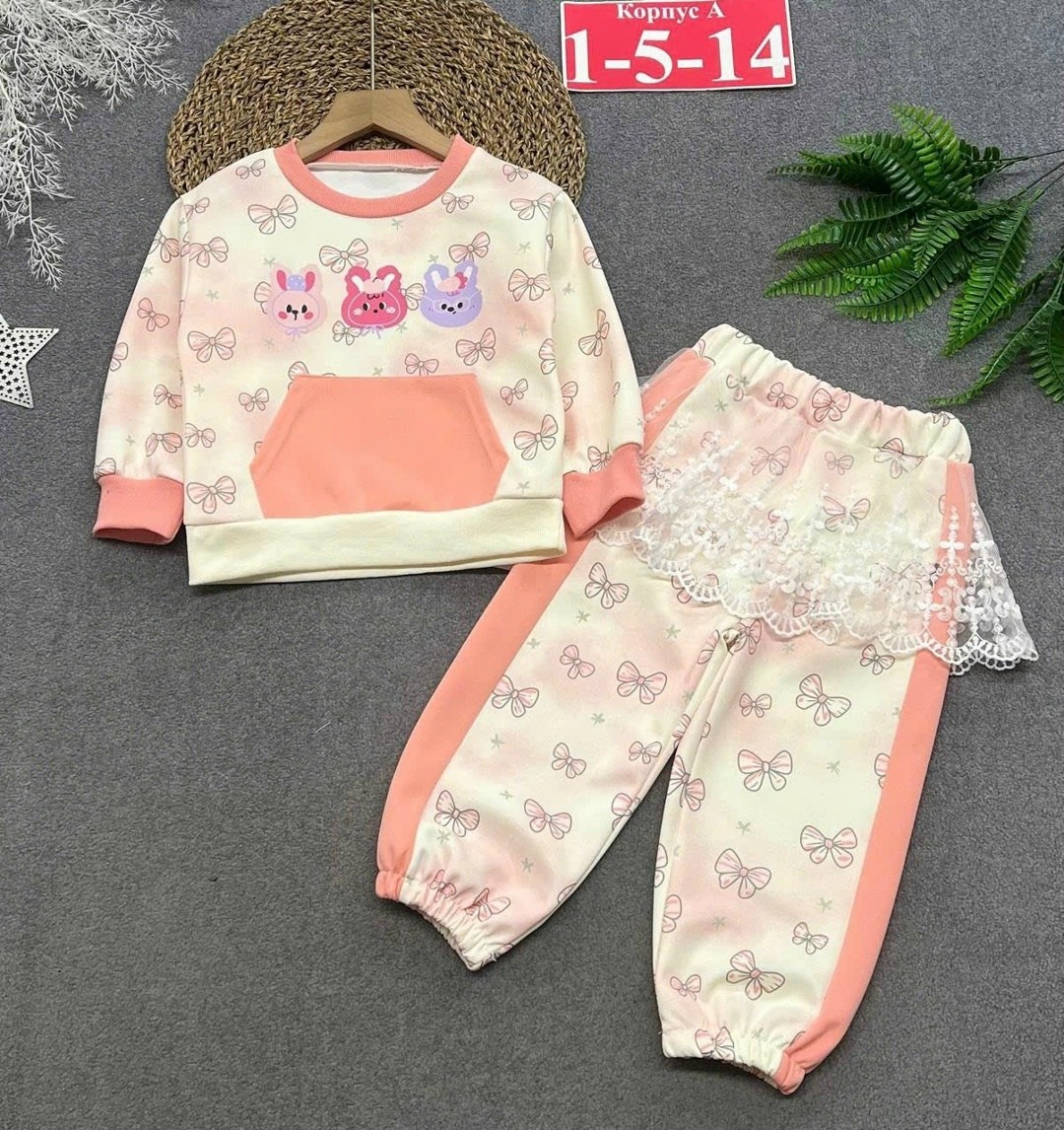 костюм для девочек,одежда для девочки,комплекты для девочки,джемпер для девочек,детские костюмы