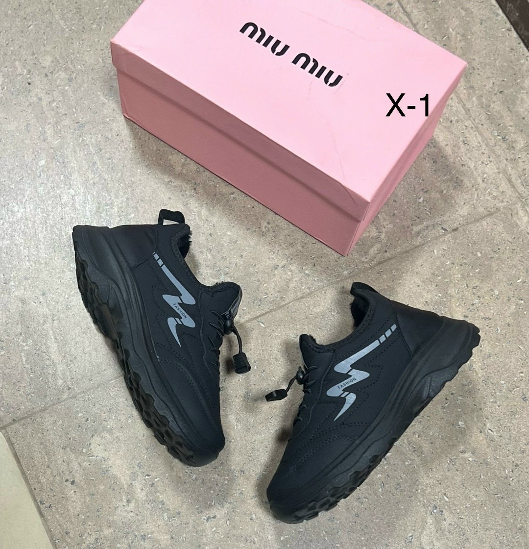 ,кроссовки женские,кроссовки зимние женские,черные кроссовки,женские зимние кроссовки с мехом