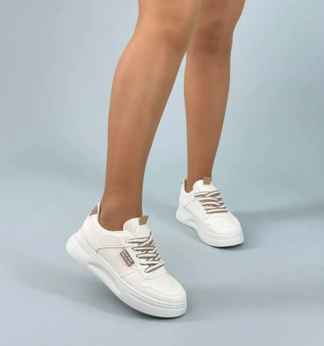 женские кроссовки,,кроссовки для девушек,женские кроссовки платформа,спортивная