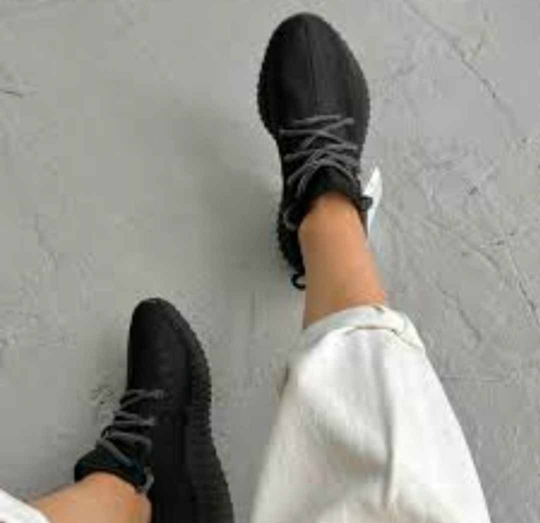 кроссовки adidas yeezy boost 350,кроссовки adidas yeezy boost,adidas yeezy boost 350,adidas yeezy boost 350 v 2,adidas yeezy boost